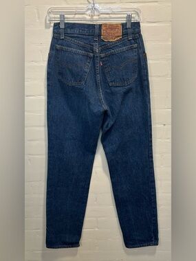 Vintage Levi’s 501 USA Made Jeans 24x31 High Rise Straight Leg Button Fly
